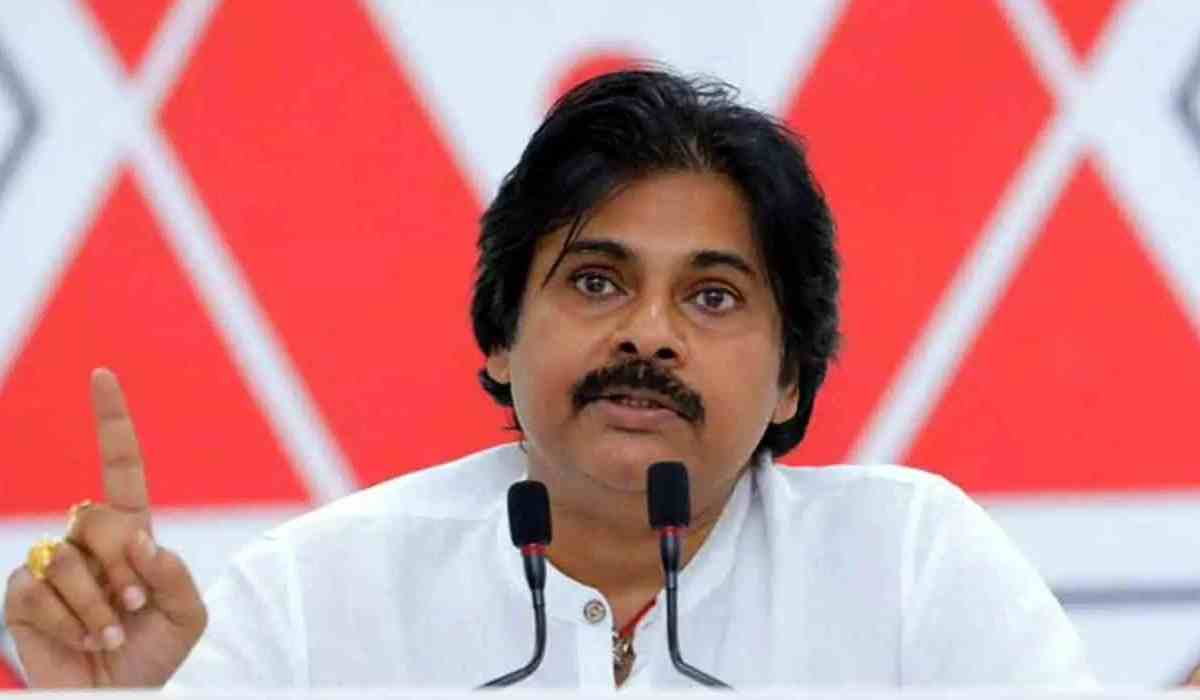 Pawan Kalyan's 53rd Birthday: एक्सीडेंटल एक्टर से पावर स्टार और आंध्र प्रदेश केडिप्टी सीएम तक का सफर।