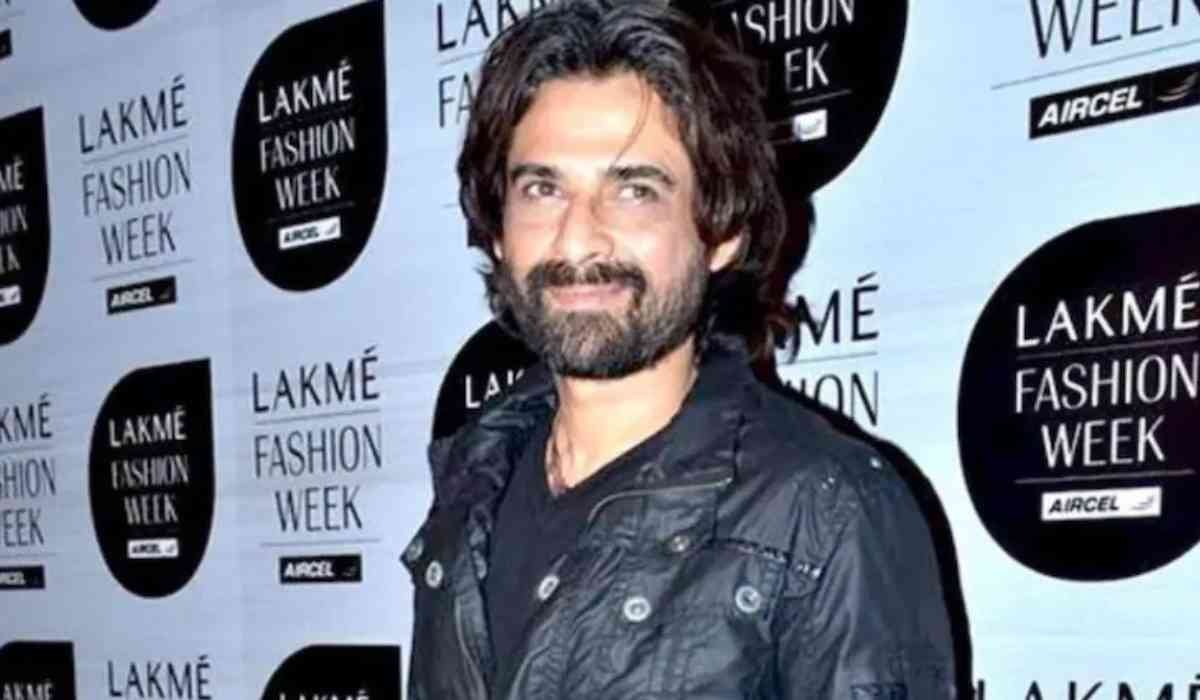 Actor Mukul Dev Dies: बॉलीवुड में शोक की लहर, अभिनेता मुकुल देव का 54 वर्ष की उम्र में निधन, सितारों ने जताया दुख।
