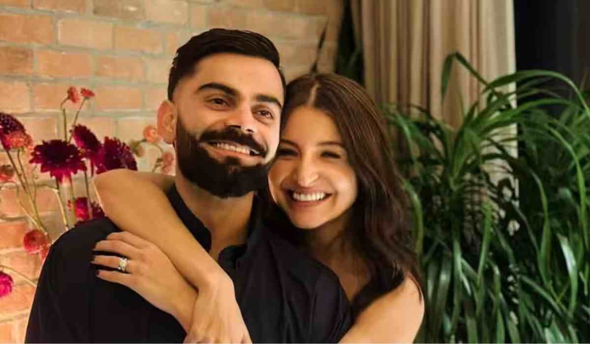 Virat Kohli And Anushka Update: विराट कोहली से पूछा गया अनुष्का शर्मा का हाल, क्रिकेटर के रिएक्शन ने जीत लिया फैंस का दिल – वीडियो हुआ वायरल
