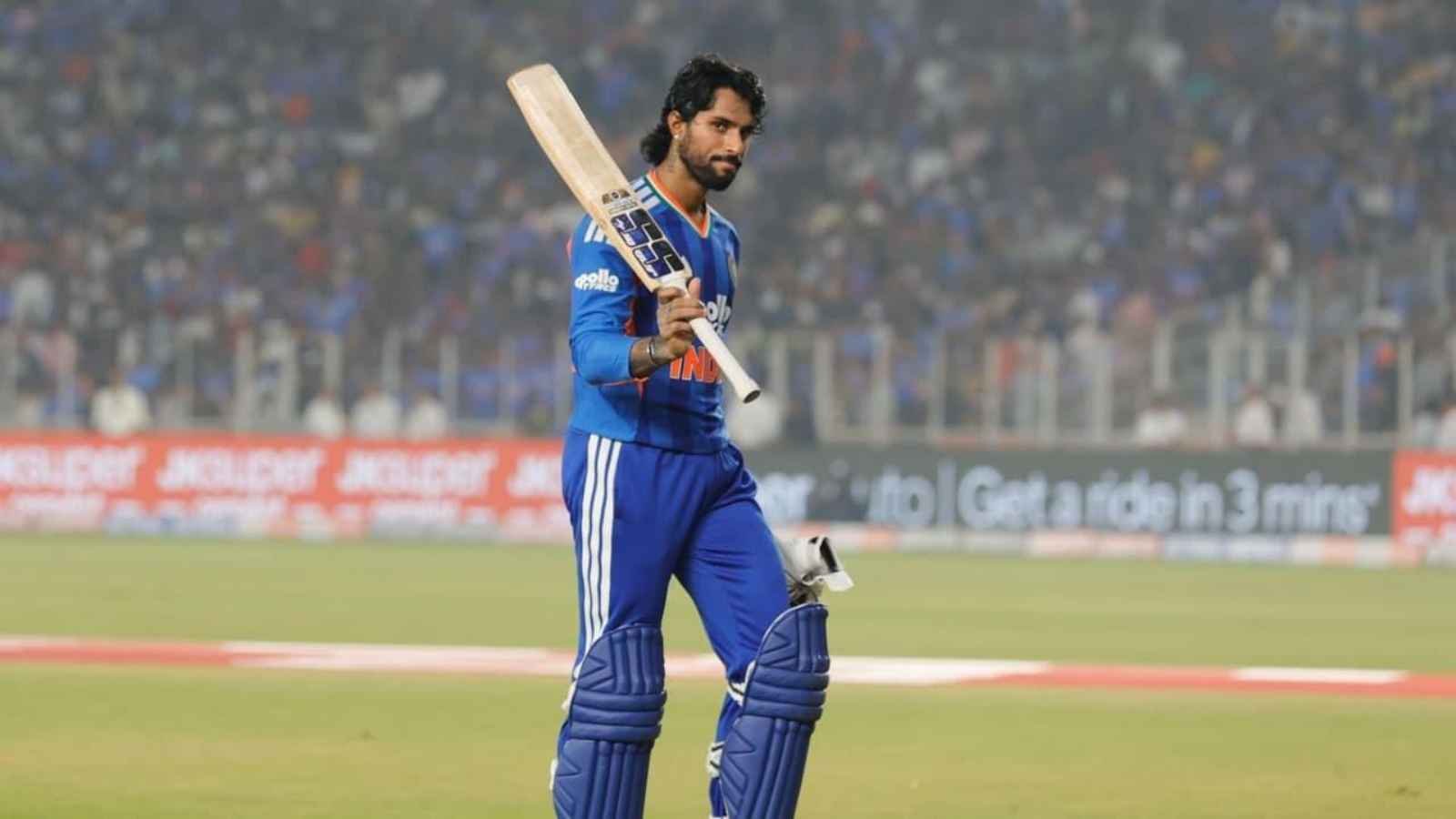 Tilak Varma Injury Update: न्यूजीलैंड टी20 सीरीज के पहले 3 मैचों से बाहर तिलक वर्मा, BCCI ने दिया बड़ा अपडेट