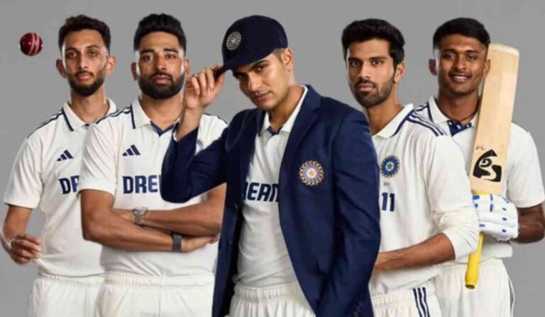 IND vs AFG: अफगानिस्तान सीरीज के लिए टीम इंडिया घोषित, गुजरात टाइटंस के 11 खिलाड़ी शामिल... 6 India Squad vs Afghanistan 2026 में शुभमन गिल की कप्तानी में टीम इंडिया के खिलाड़ी स्टेडियम में पोज देते हुए