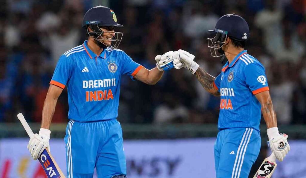 Shubman Gill Ishan Kishan Century के दौरान शुभमन गिल और ईशान किशन अफगानिस्तान के खिलाफ शतक पूरा करने के बाद जश्न मनाते हुए